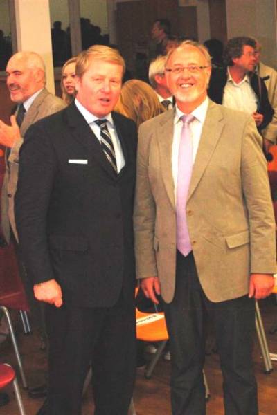 Minister Althusmann und Schulleiter Werner Vlker